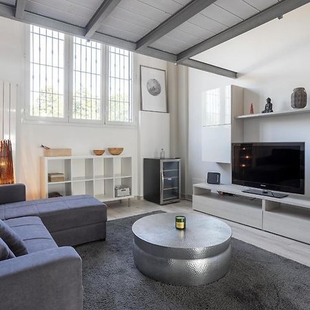 Navigli-Duomo Exclusive Design Loft Su Due Piani Con Wifi Apartment Milan Luaran gambar