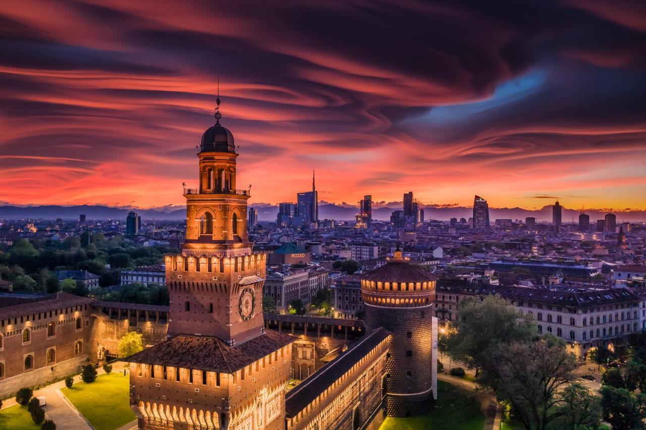 Navigli-Duomo Exclusive Design Loft Su Due Piani Con Wifi Apartment Milan Luaran gambar
