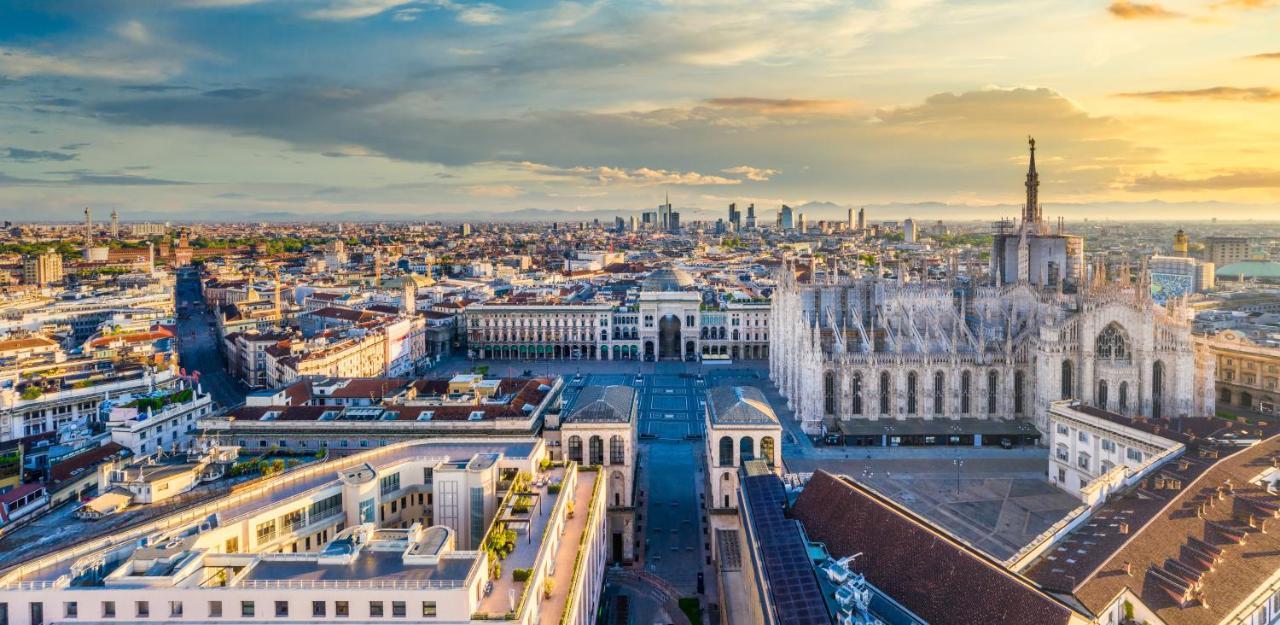 Navigli-Duomo Exclusive Design Loft Su Due Piani Con Wifi Apartment Milan Luaran gambar